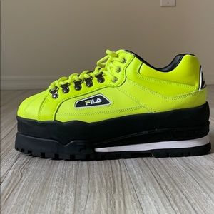 fila trailblazer platform sneaker